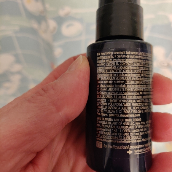 Shu Uemura Essence Absolue travel size - Picture 2 of 4